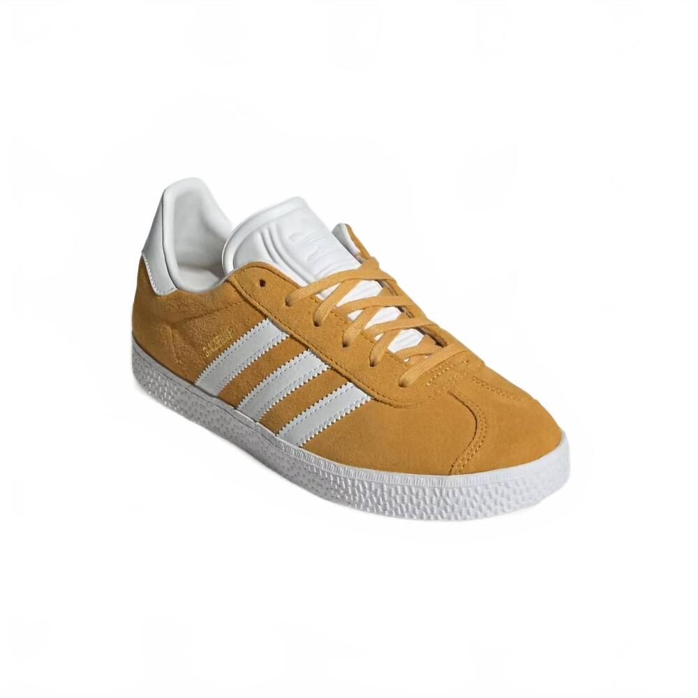 NEW ADIDAS kids' gazelle j sneaker in preloved yellow/ cloud white/ gold metalli